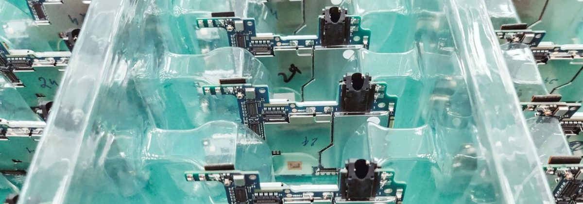 Tecnología e IA: chips, modelos y dispositivos
